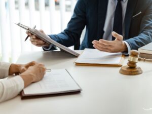 Free AI Legal Advice: Revolutionizing Access to Justice